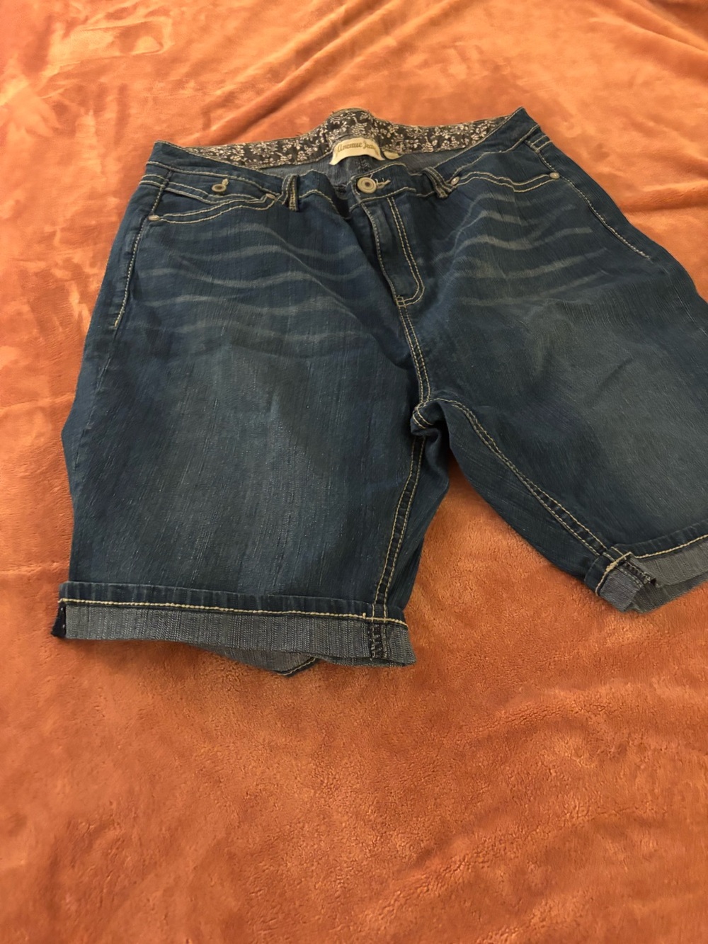 Women's Dark Blue Denim Roll-Cuff Jean Shorts